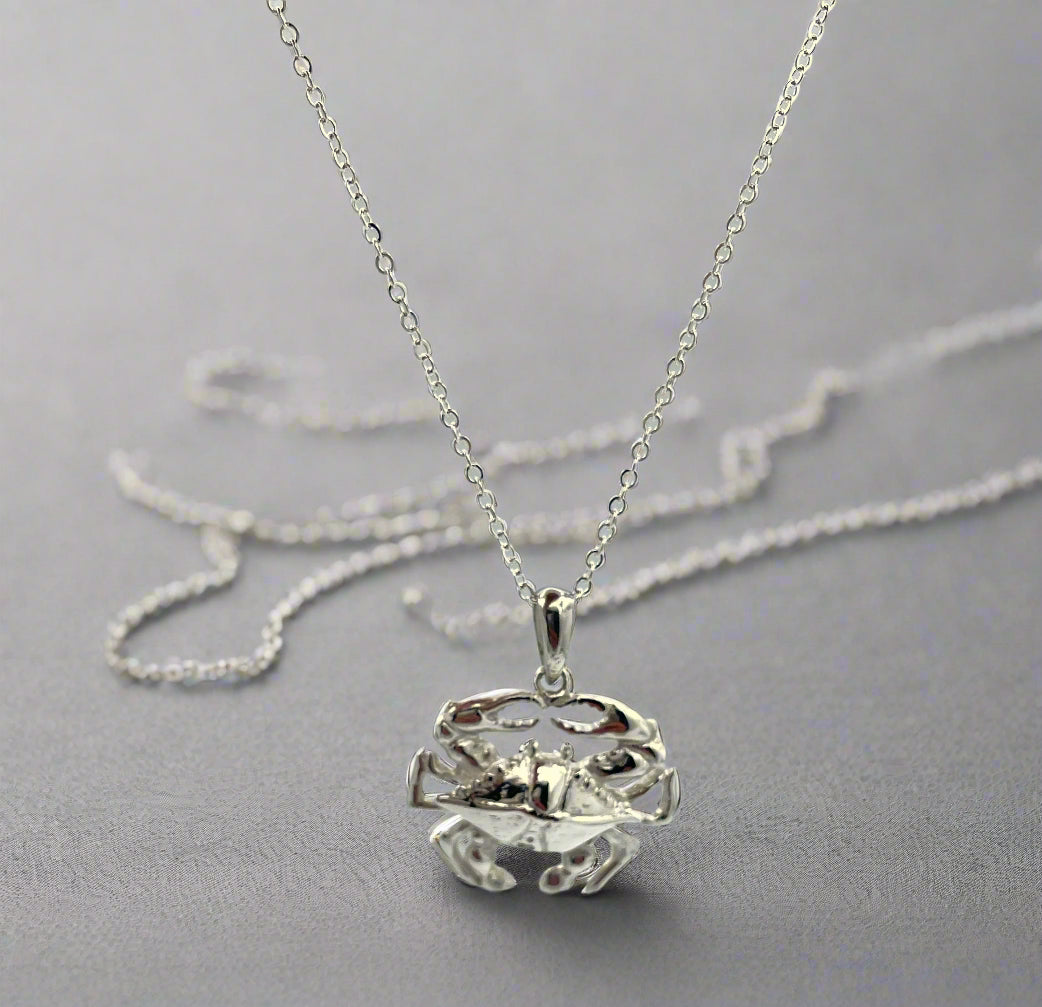 Blue Crab Neckless - M
