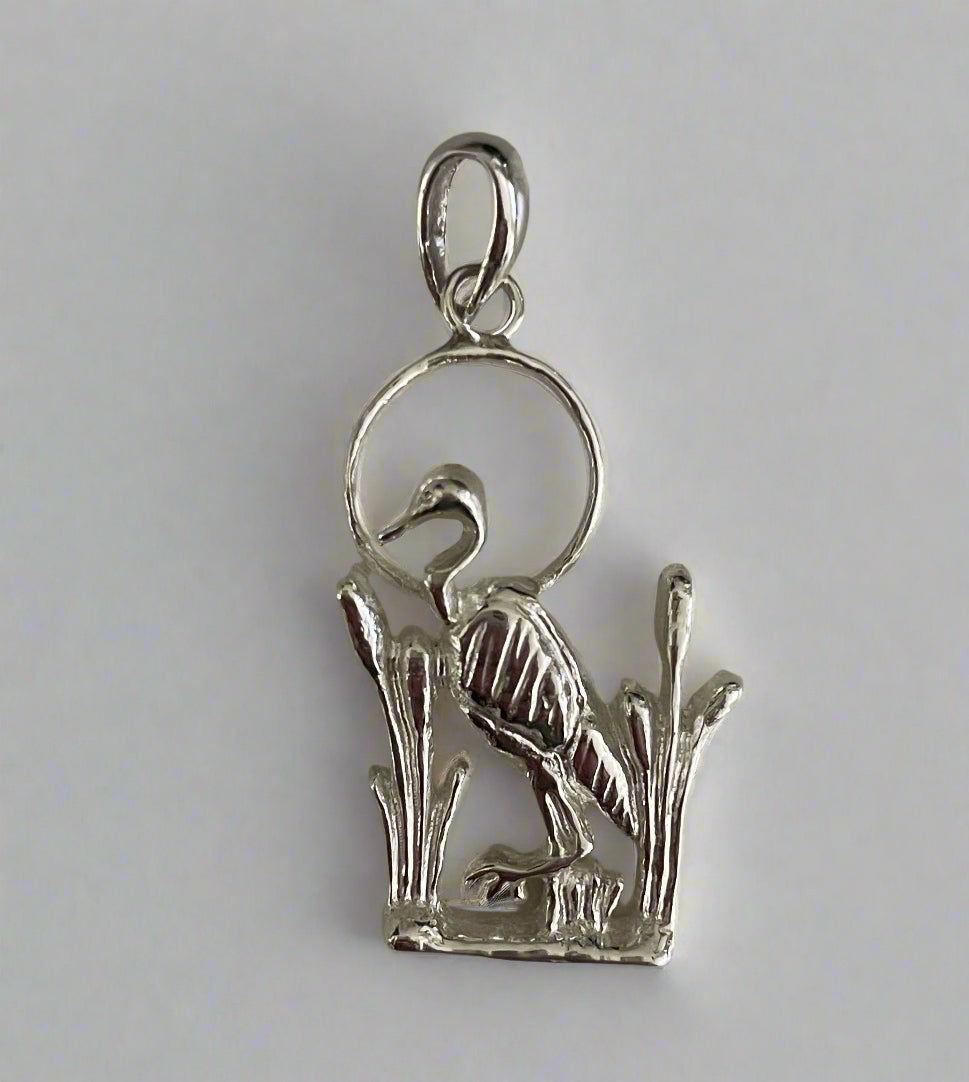 Blue Heron w/ Leg up - Charm